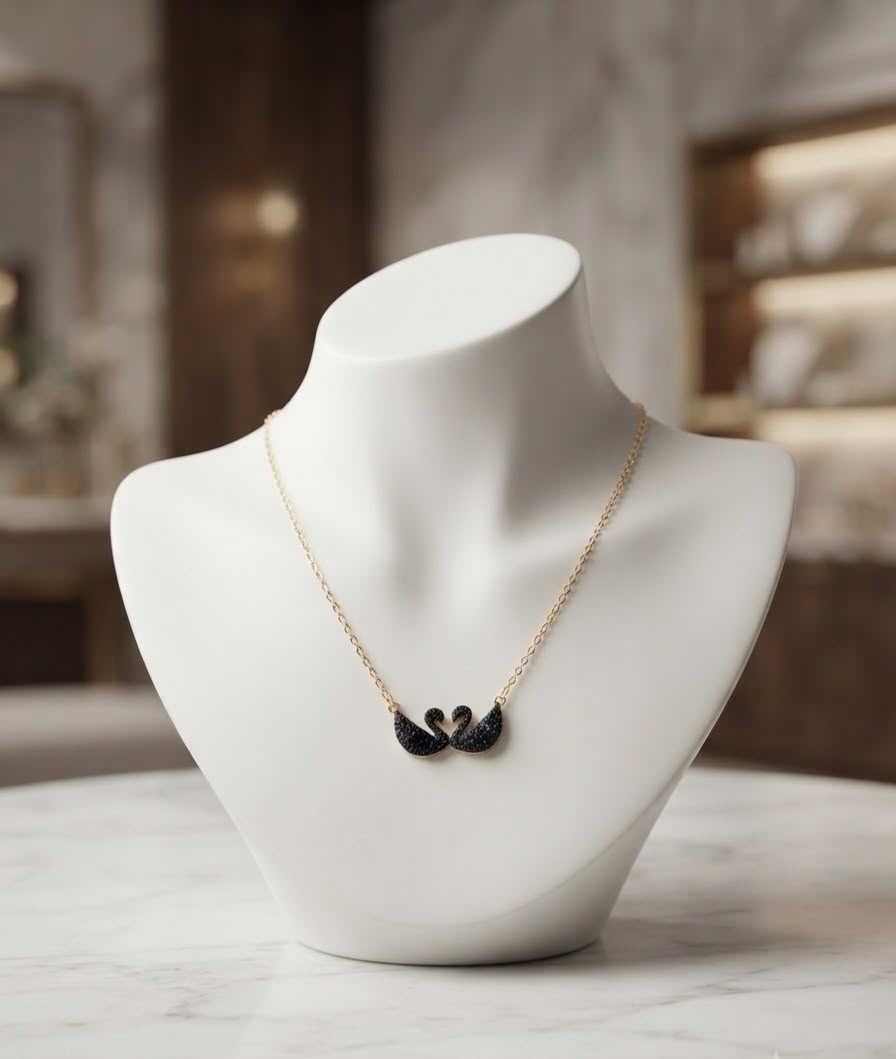 Midnight Swan Crystal Pendant Necklace – Gold Plated Luxury Chain+ Free delivery